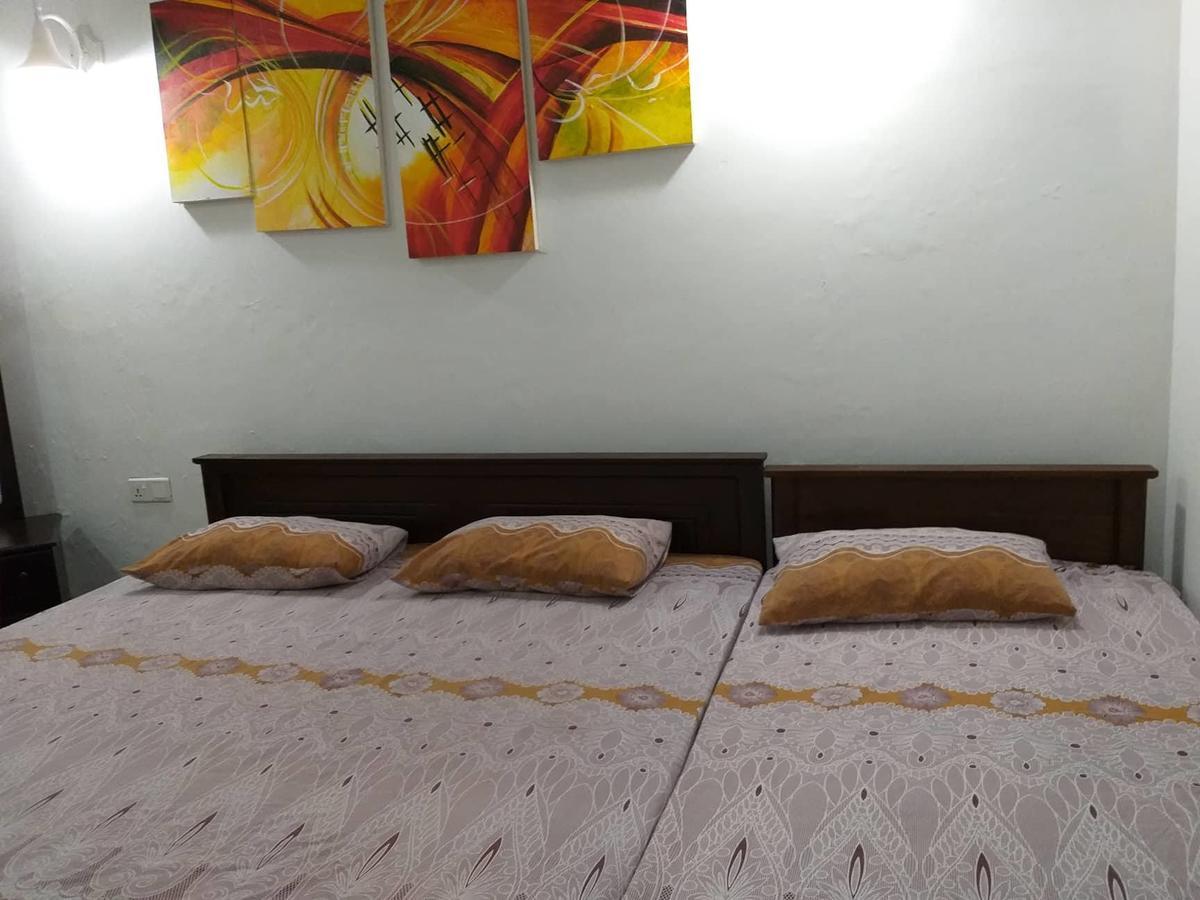 Villa Palm Breeze Polhena ภายนอก รูปภาพ