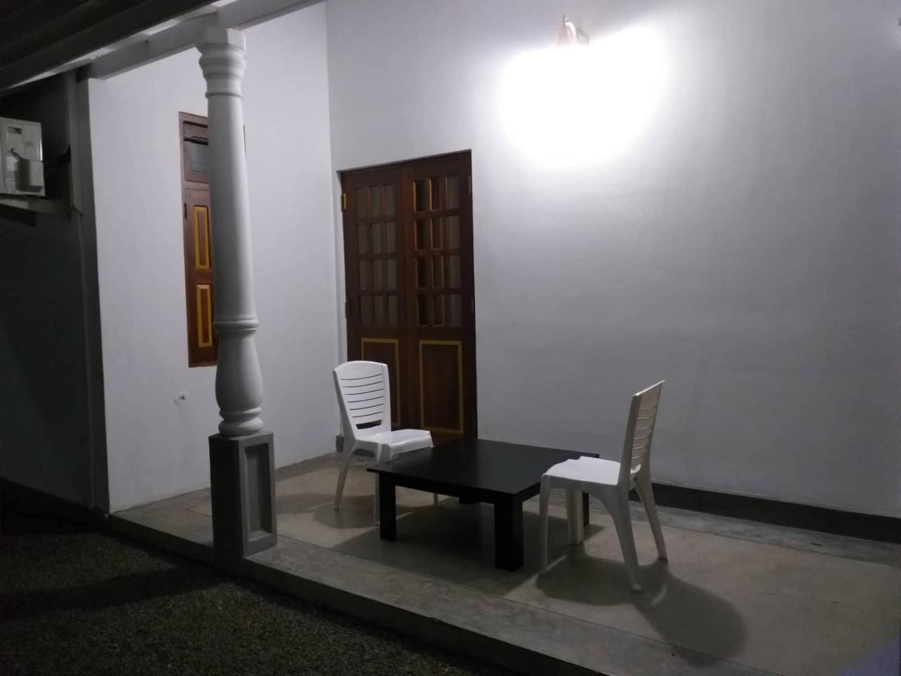 Villa Palm Breeze Polhena ภายนอก รูปภาพ