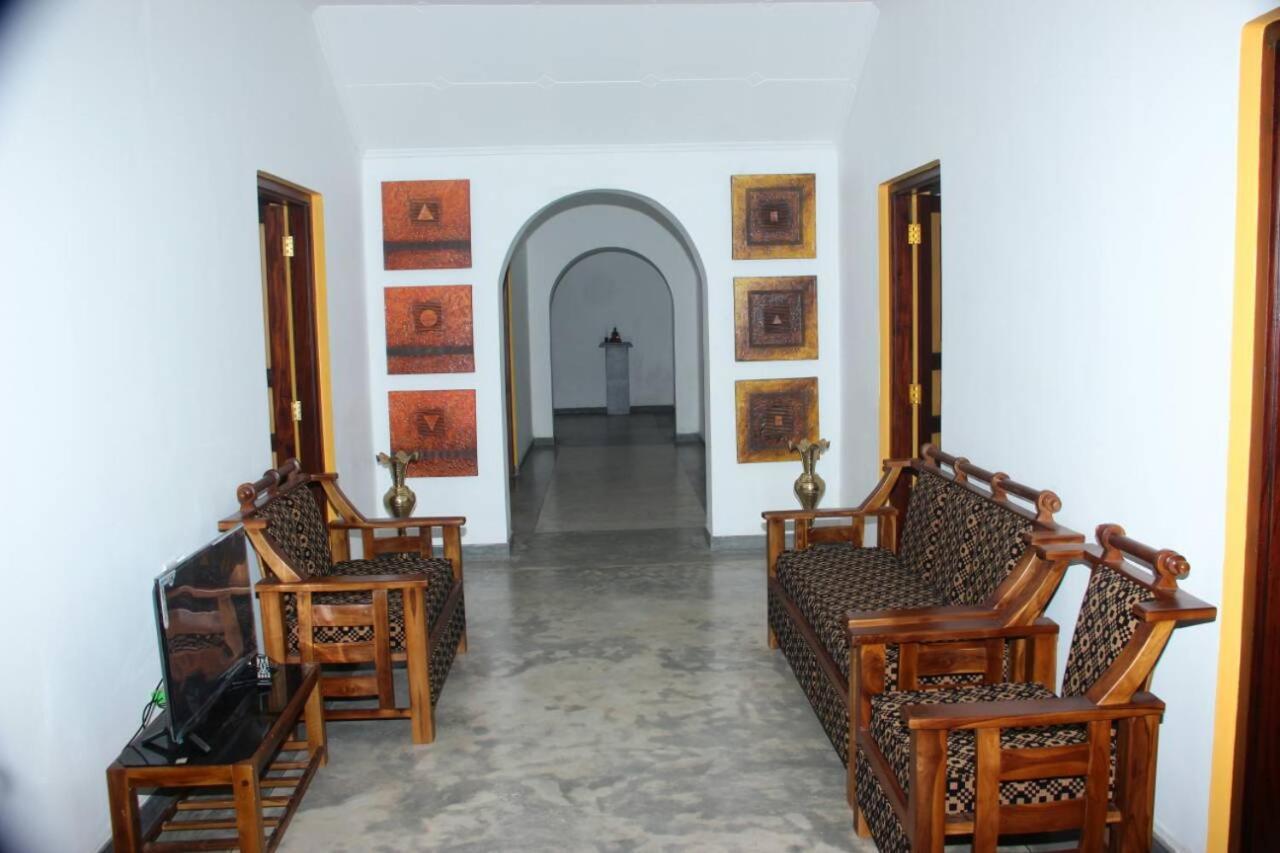 Villa Palm Breeze Polhena ภายนอก รูปภาพ