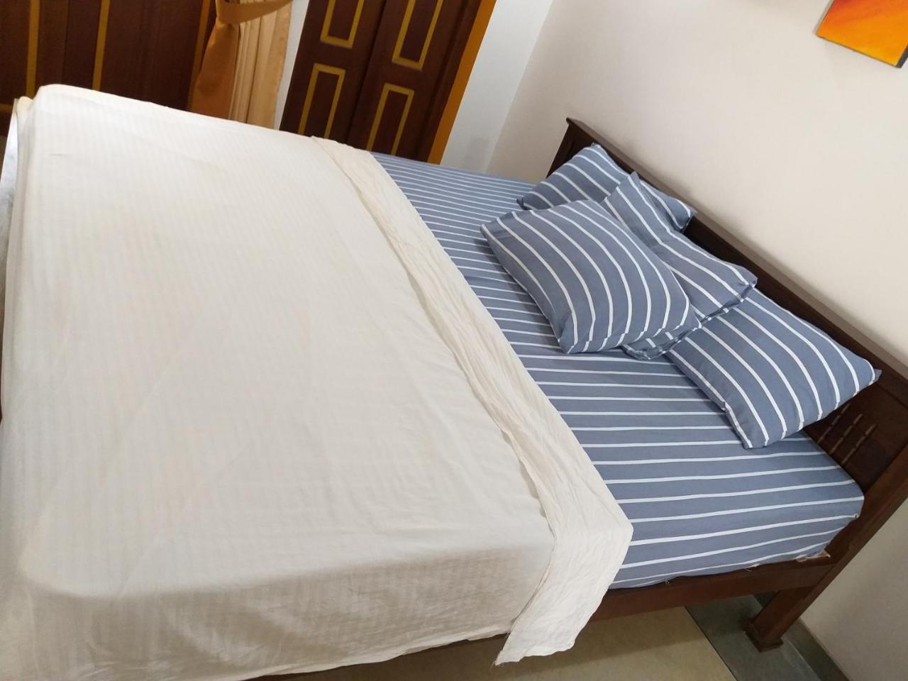 Villa Palm Breeze Polhena ภายนอก รูปภาพ